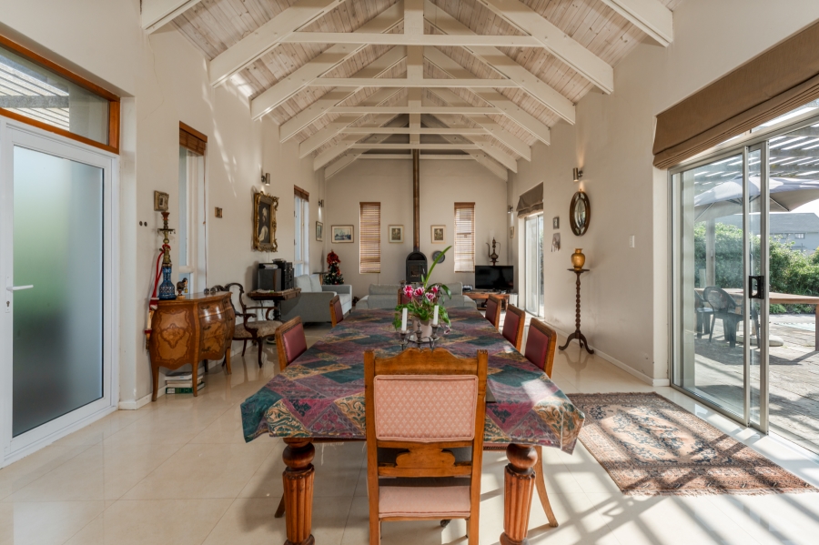3 Bedroom Property for Sale in Lake Michelle Western Cape